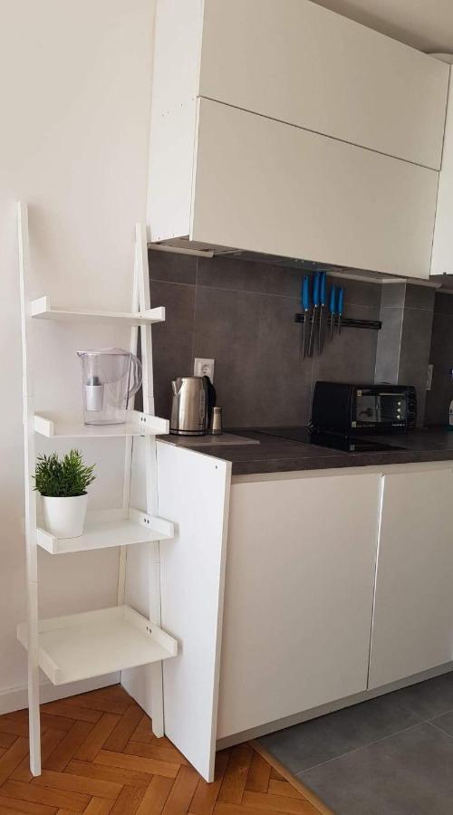 Apartament Plac Trzech Krzyzy Varsó Kültér fotó